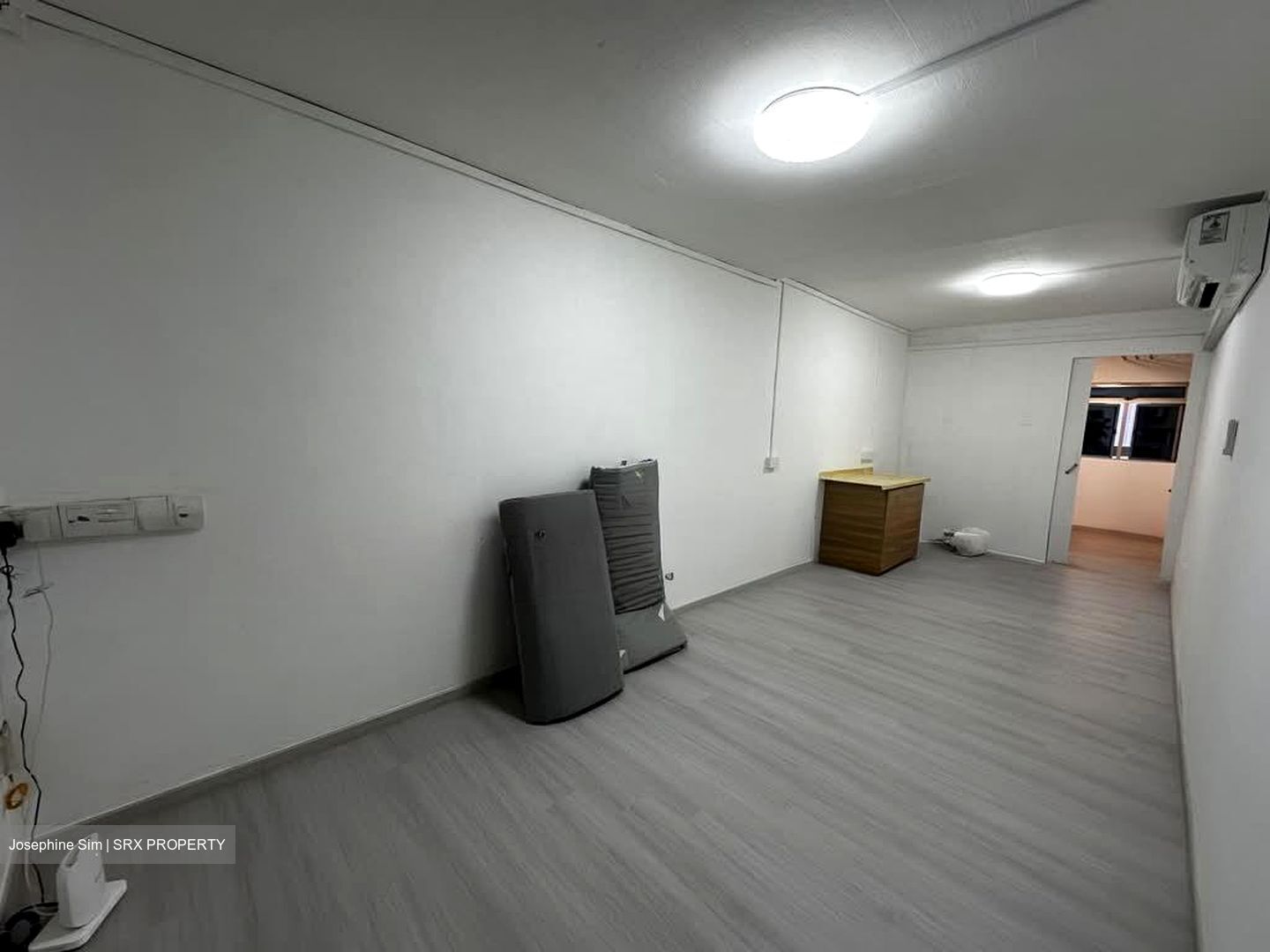 Hougang Avenue 6 (Hougang),  #580965211